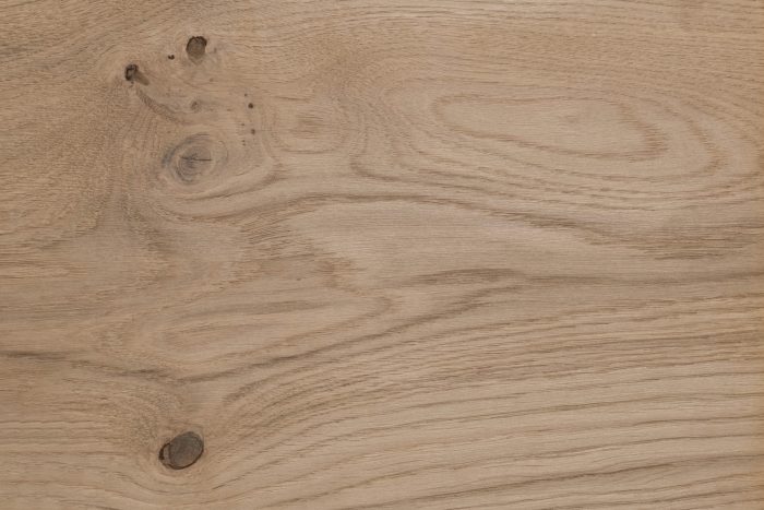 Knotty Oak Brushed